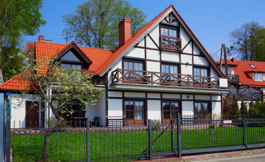 Villa järve ääres Mikołajki korterid järved Mazury puhkus Poolas